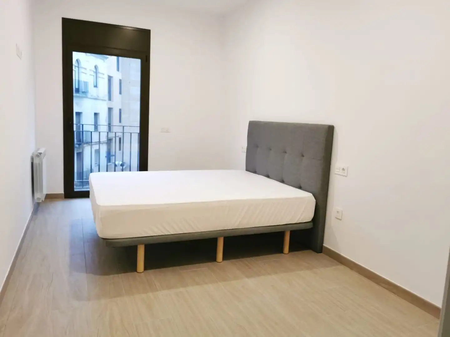 Wohnung zur Miete in Plaça de la Puríssima Sang, Centre