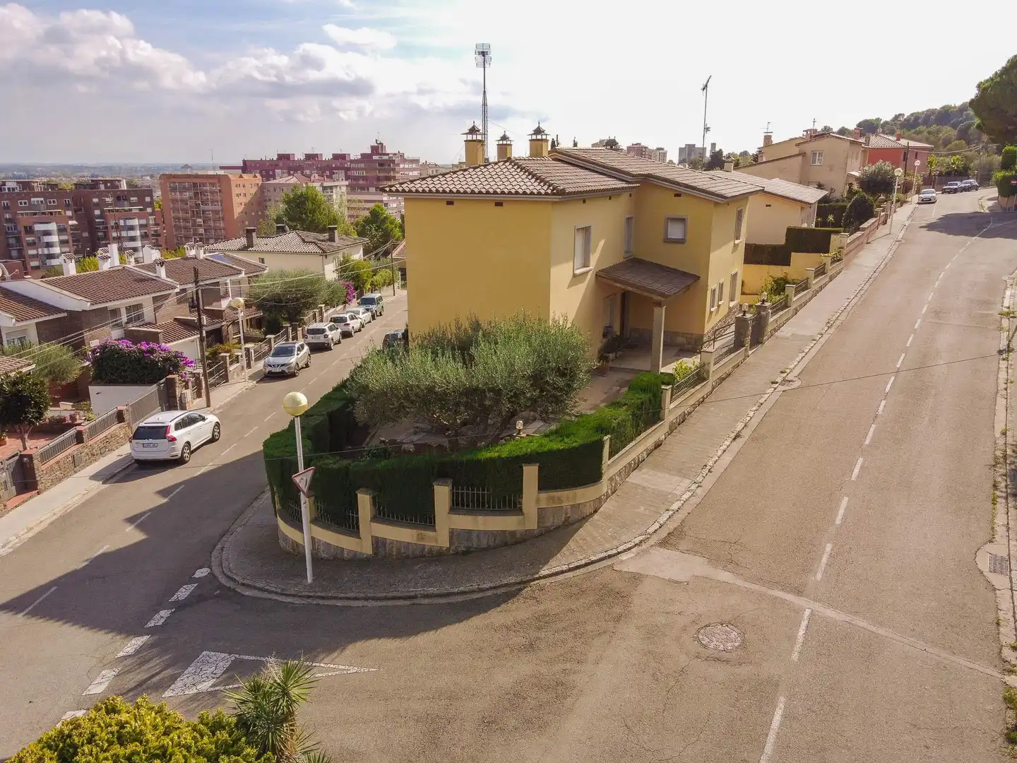 Vista exterior de Casa o chalet en venta en Figueres con Aire acondicionado, Jardín privado y Terraza