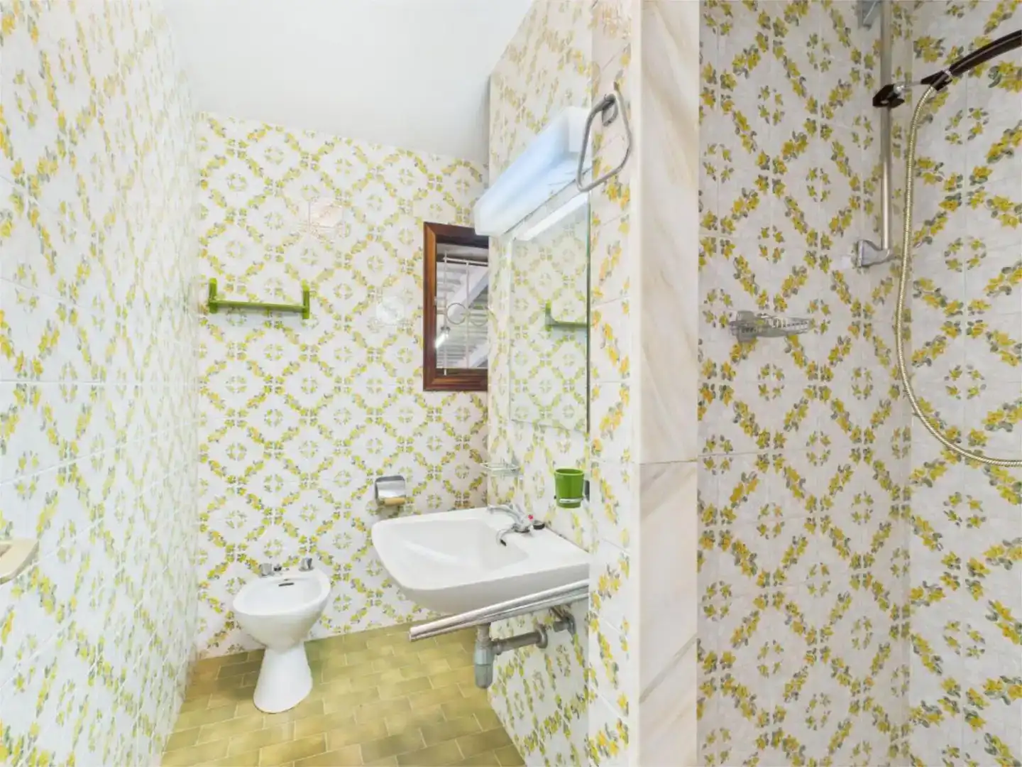 Badezimmer von Country house zum Verkauf in Campos mit Schwimmbad