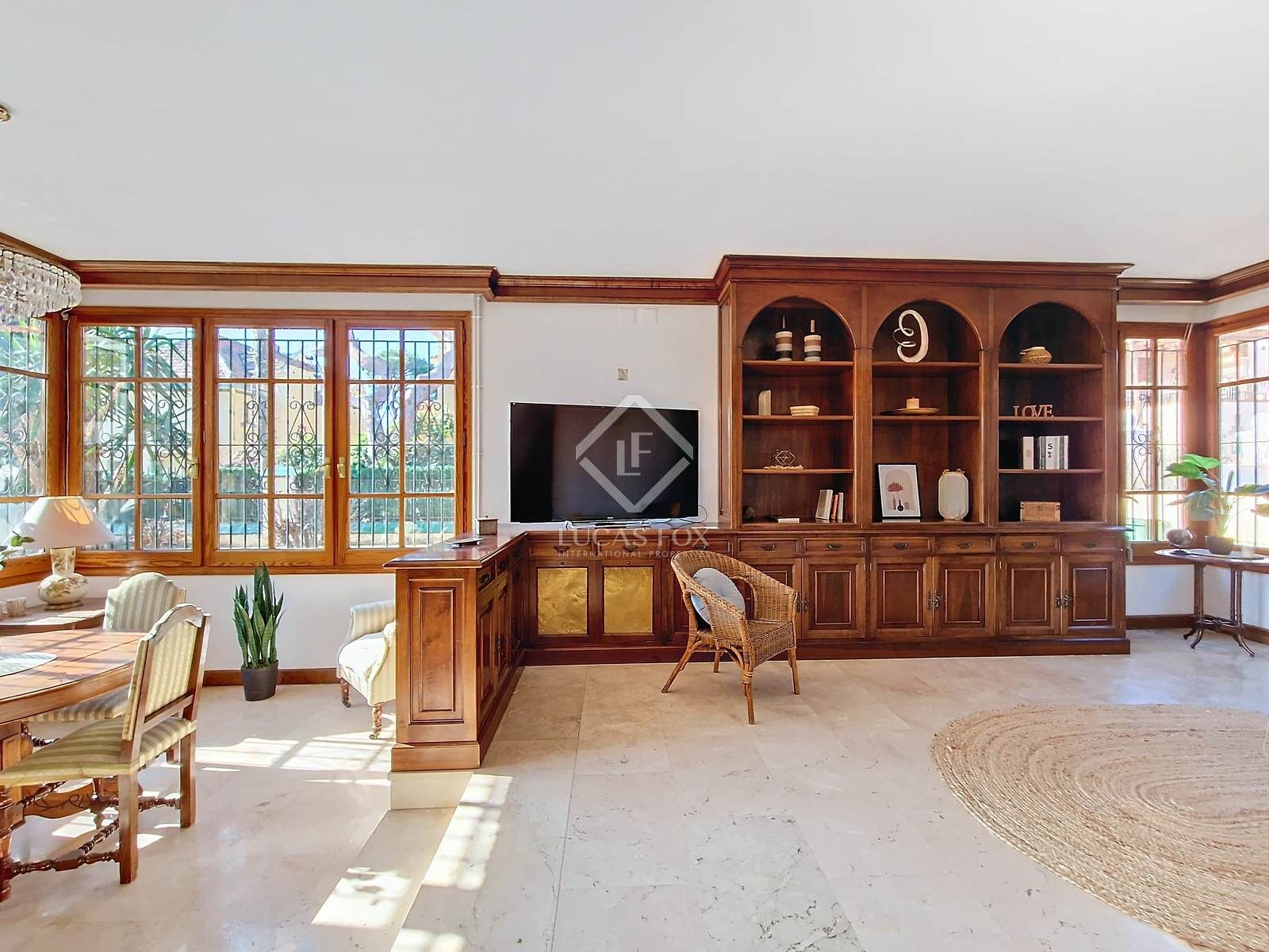 Living room of House or chalet for sale in Vilanova i la Geltrú