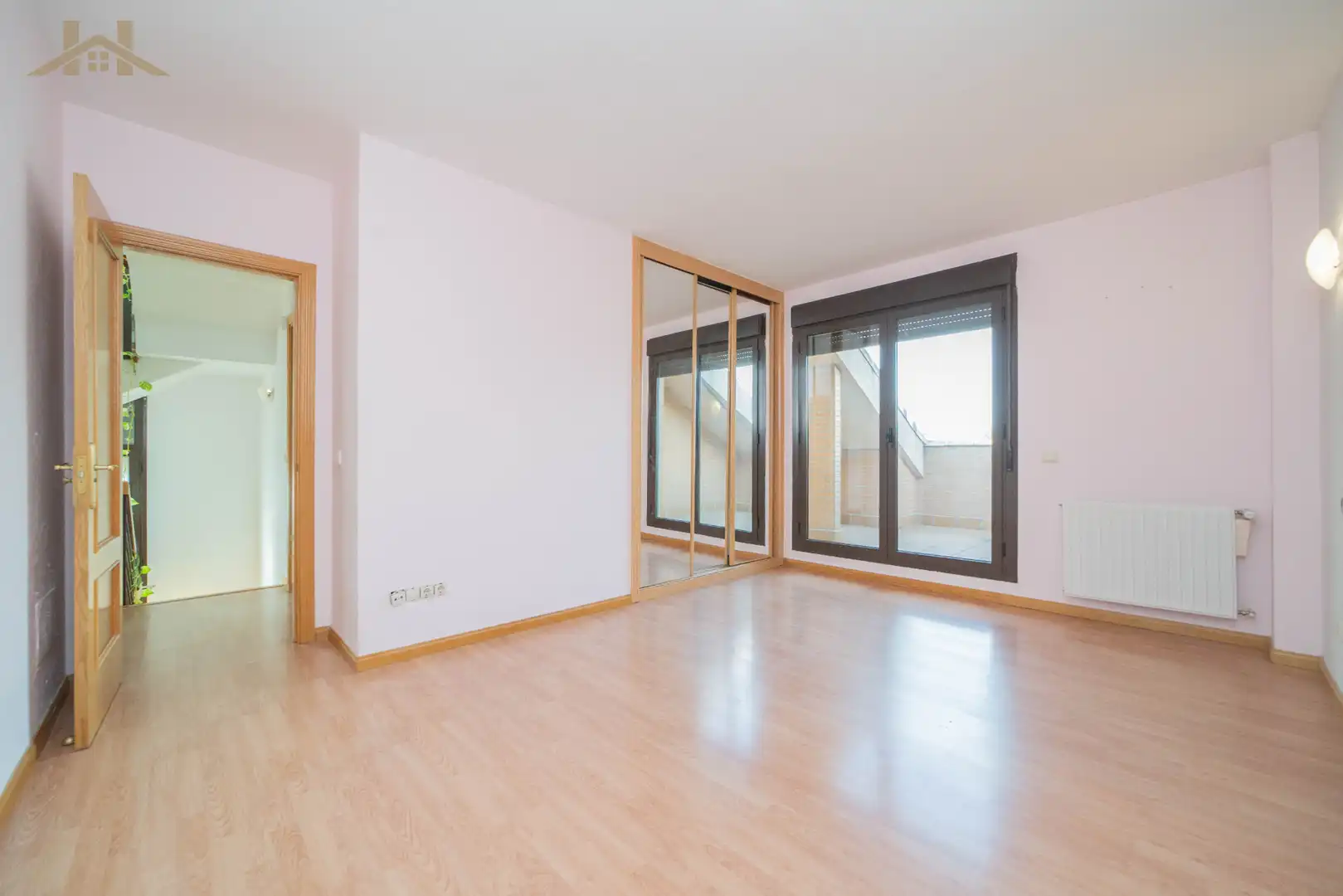 Casa aparellada amb terrassa en venda a Cubas de la Sagra, imagen 11