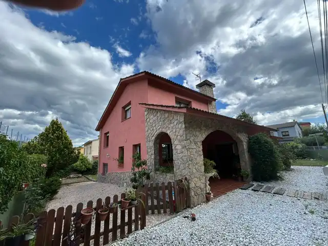 Vista exterior de Casa o chalet en venta en Santa Maria de Palautordera con Aire acondicionado, Calefacción y Jardín privado