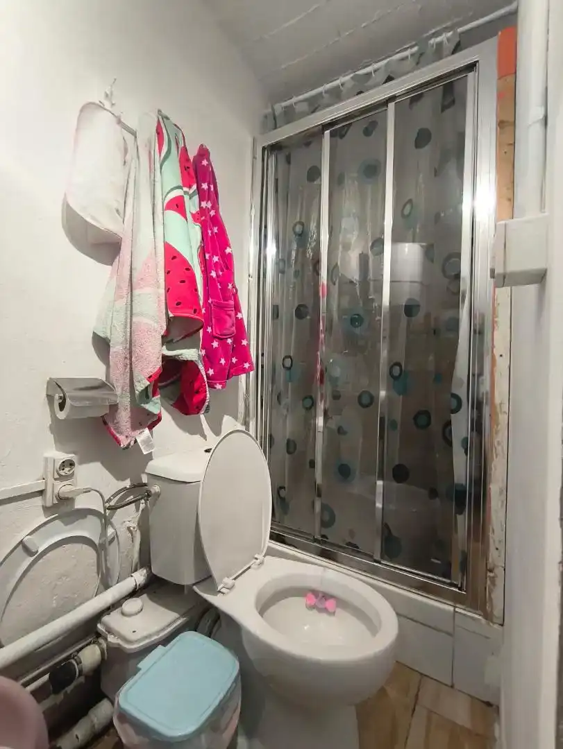 Bathroom of Lofts for sale in  Barcelona Capital  with Air Conditioner