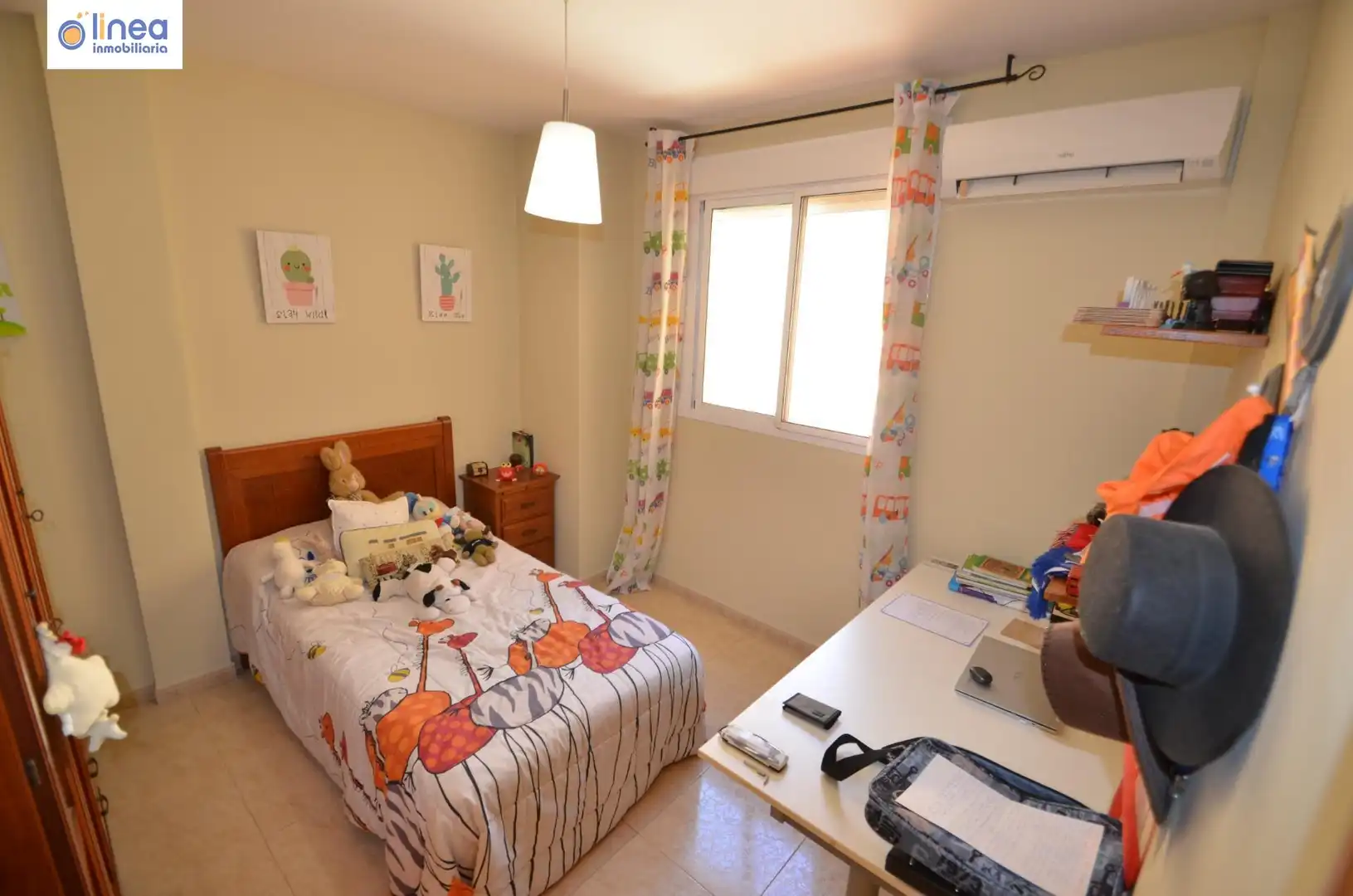 Casa adosada en venta en Calle ANGEL CARA, La Mojonera