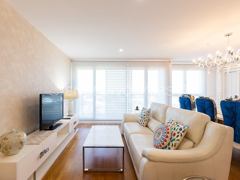 Living room of Apartment to rent in  Valencia Capital  with Air Conditioner, Heating and Parquet flooring