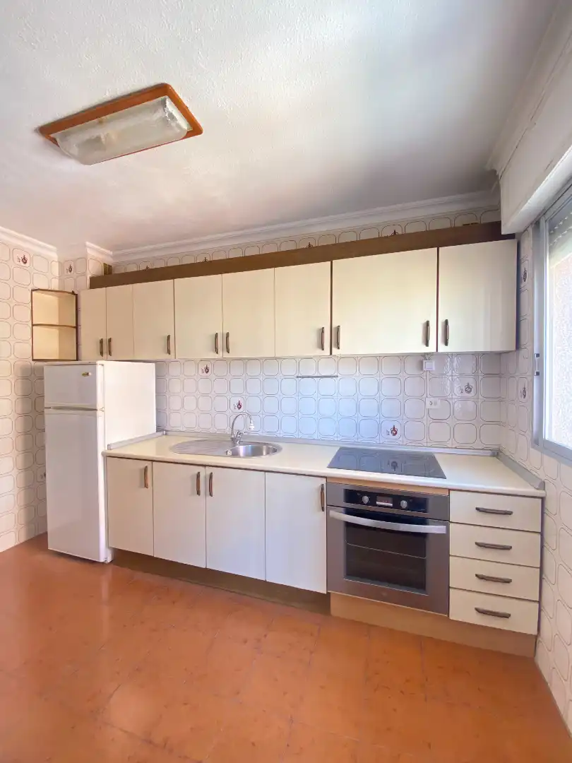 Kitchen of Flat for sale in Águilas  with Terrace, Storage room and Furnished
