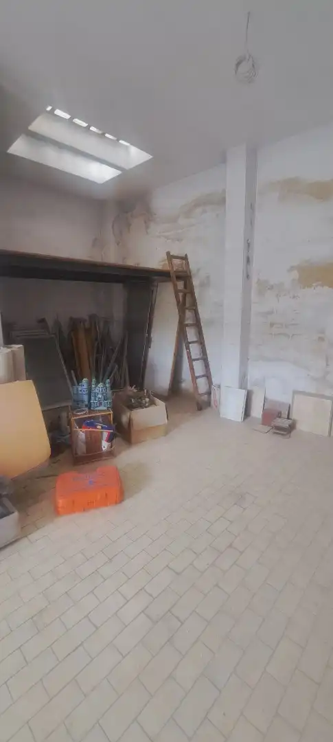 Garage zur Miete in Calle Vía Augusta, Torredonjimeno