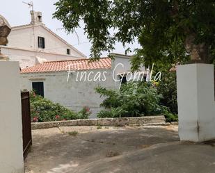 Vista exterior de Finca rústica en venda en Maó amb Jardí privat