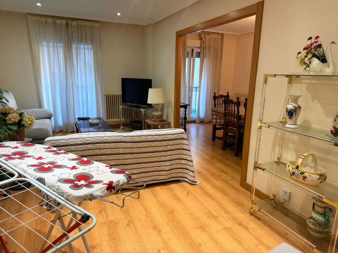 Sala d'estar de Pis de lloguer en Salamanca amb Calefacció, Parquet i Traster