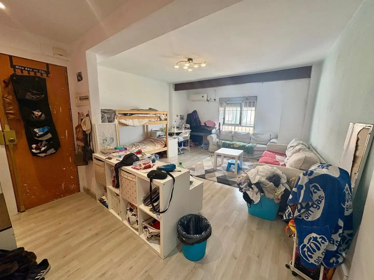 Sala d'estar de Pis en venda en Silla amb Aire condicionat