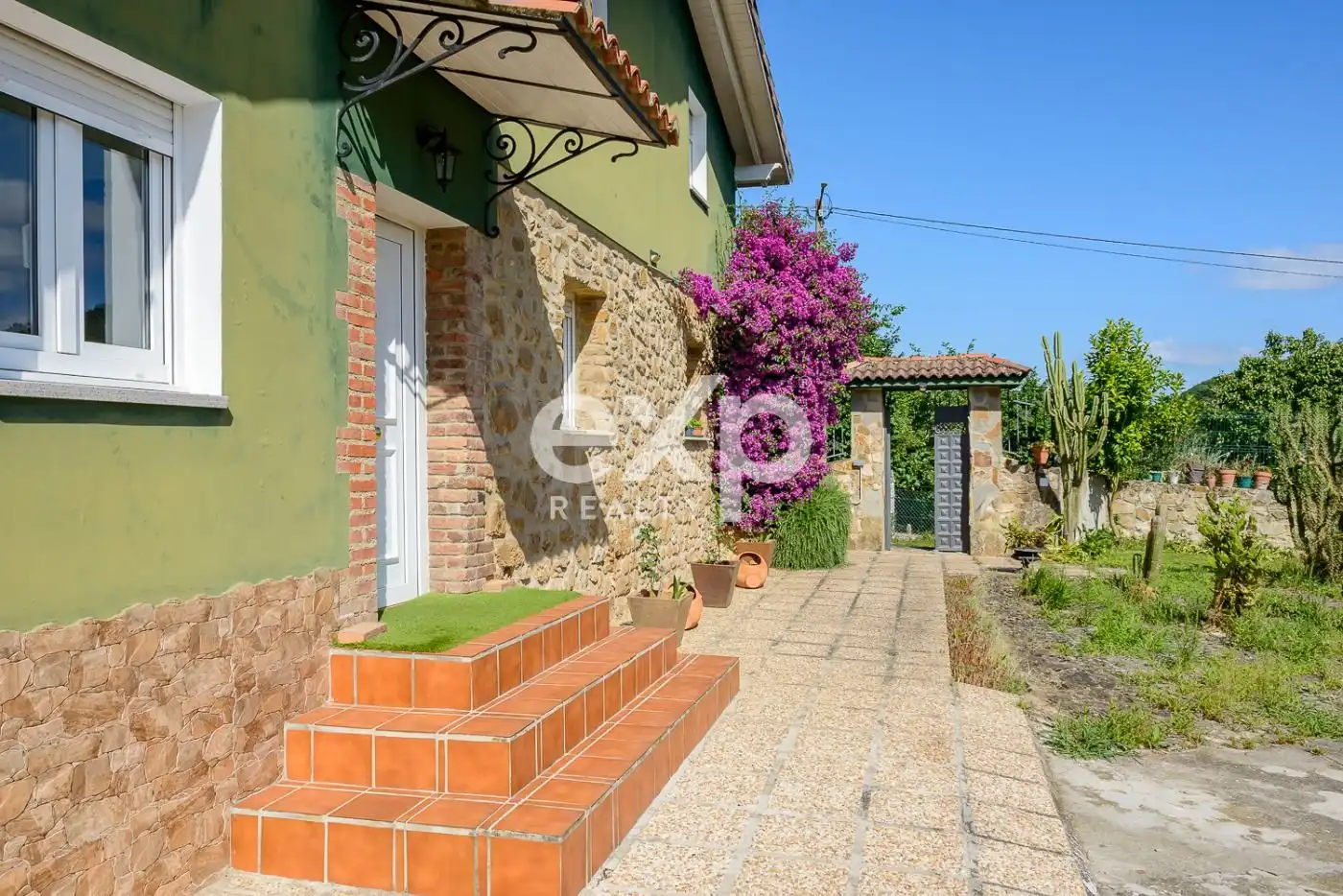 Exterior view of Houses for sale in Langreo  with Heating, Private garden and Swimming Pool
