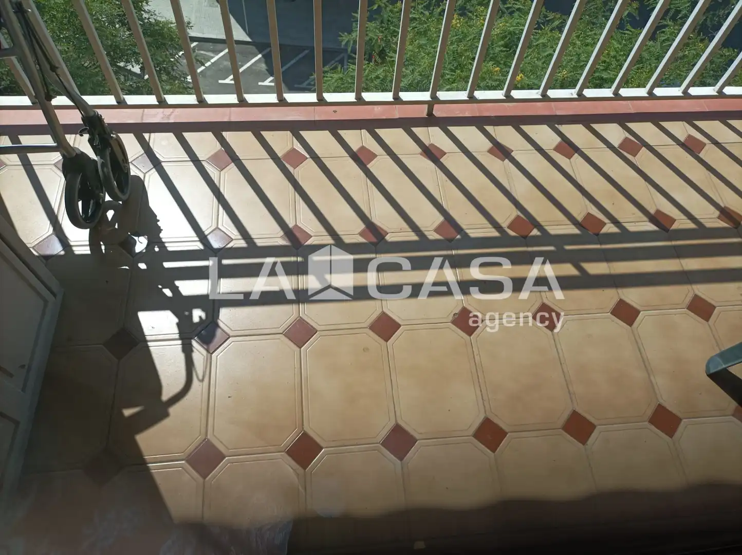 Balcony of Flat for sale in Santa Coloma de Gramenet  with Air Conditioner, Furnished and Balcony