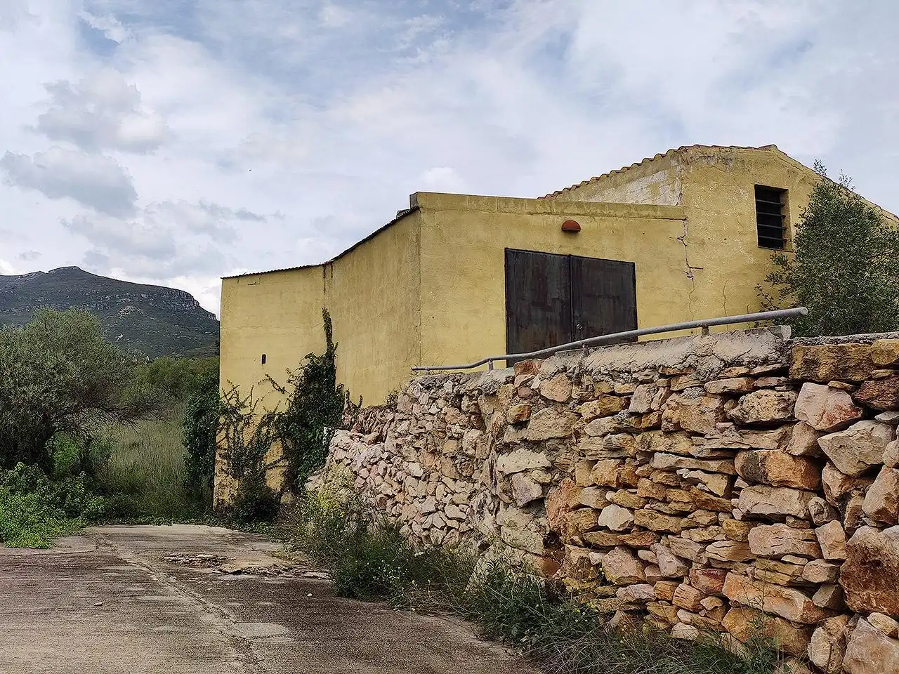 Vista exterior de Finca rústica en venta en La Sénia con Terraza