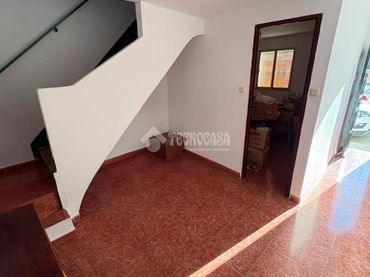 Casa aparellada en venda a Morón de la Frontera