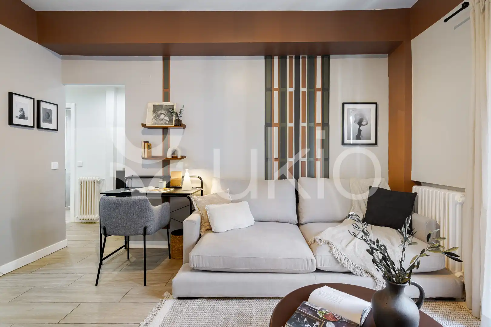 Living room of Apartments for rent in Madrid  with Air Conditioner, Heating and Furnished