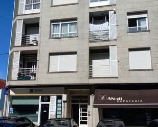 Exterior view of Flat for sale in Vilanova de Arousa  with Air Conditioner, Terrace and Balcony