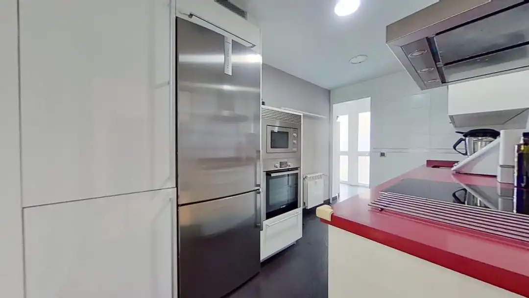 Cocina de Piso de alquiler en Madrid con Aire acondicionado, Calefacción y Balcón