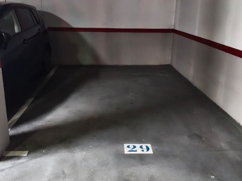 Aparcament de Garatge en venda en Parla