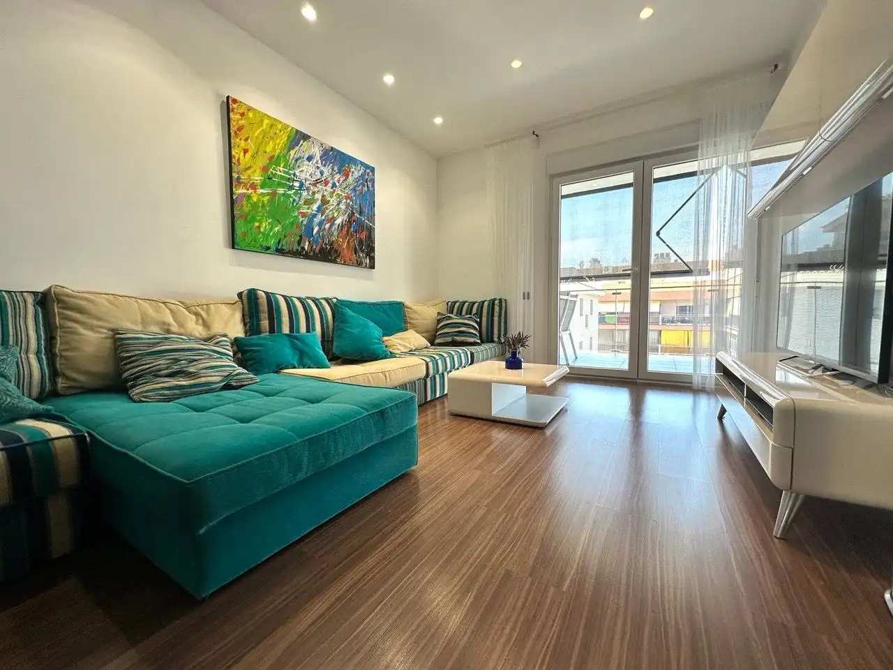 Penthouse with pool for sale in Carrer Nord 14