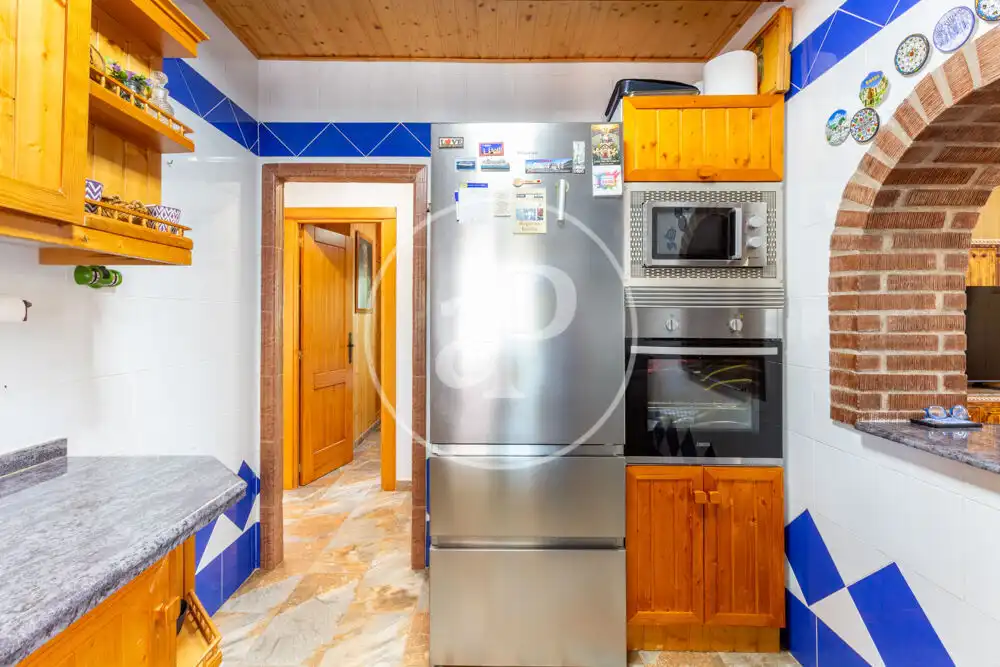 Cocina de Casa o chalet en venta en Montroi / Montroy con Aire acondicionado, Calefacción y Jardín privado