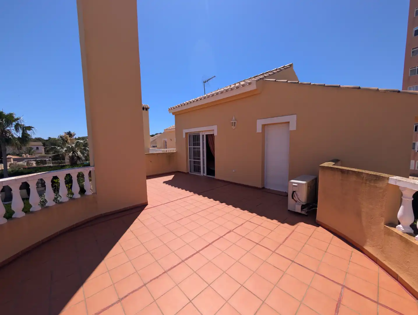 Terraza de Casa o chalet en venta en Cartagena con Aire acondicionado, Calefacción y Jardín privado