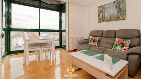 Foto 2 de Piso en venta en Calle de Nicolás Salmerón, Pueblo Nuevo, Madrid