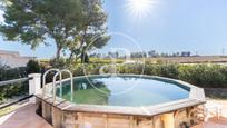 Swimming pool of House or chalet for sale in Godelleta  with Heating, Private garden and Terrace