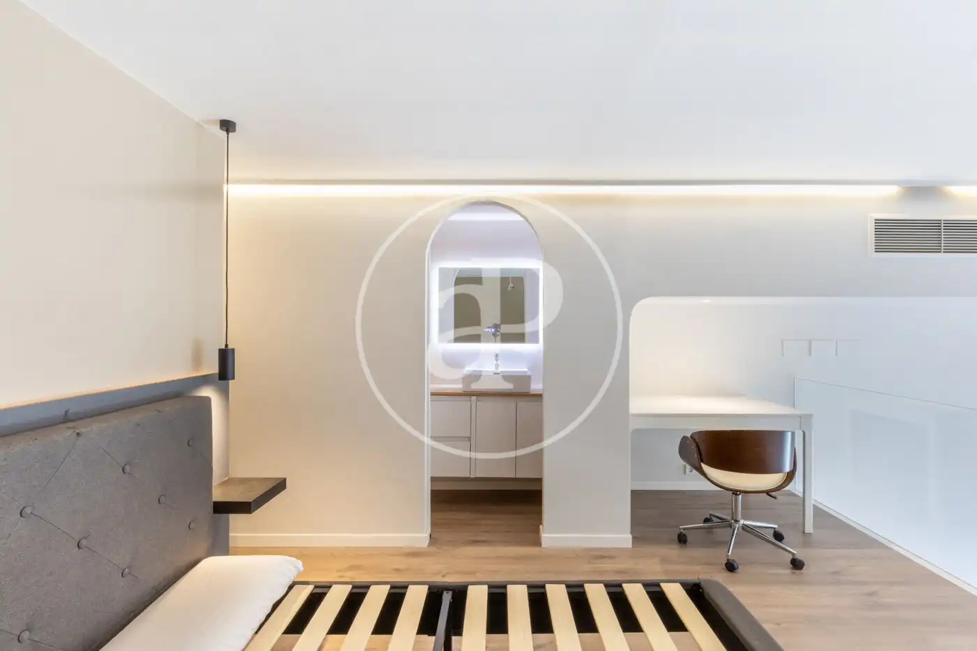 Piso en venta en Valencia con Aire acondicionado, Calefacción y Jardín privado