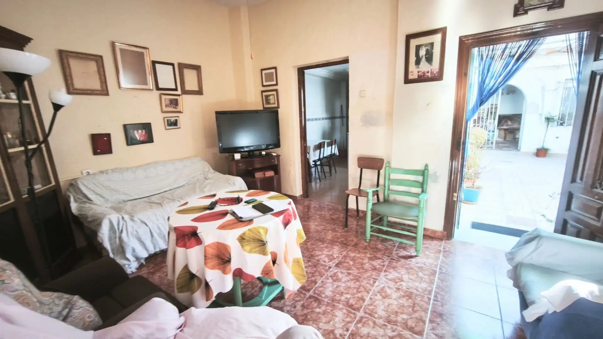 Sala d'estar de Casa o xalet en venda en Málaga amb Terrassa