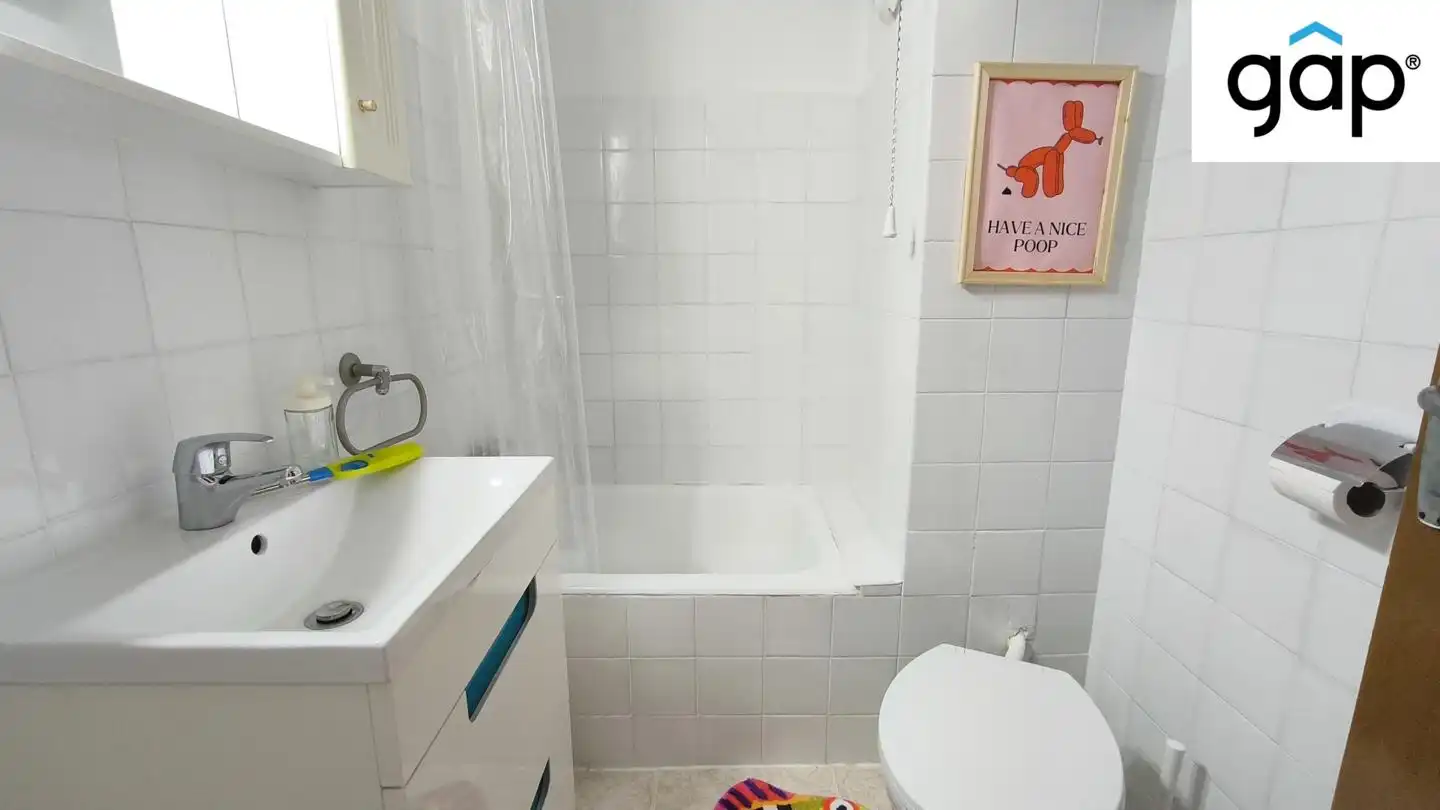 Badezimmer von Wohnung zur Miete in Cuenca mit Heizung, Terrasse und Möbliert