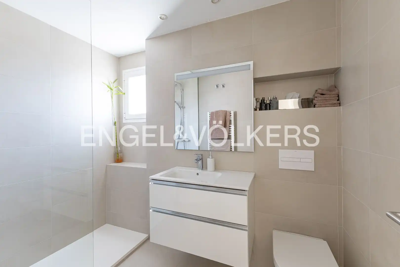 Baño de Ático en venta en Casco Antiguo