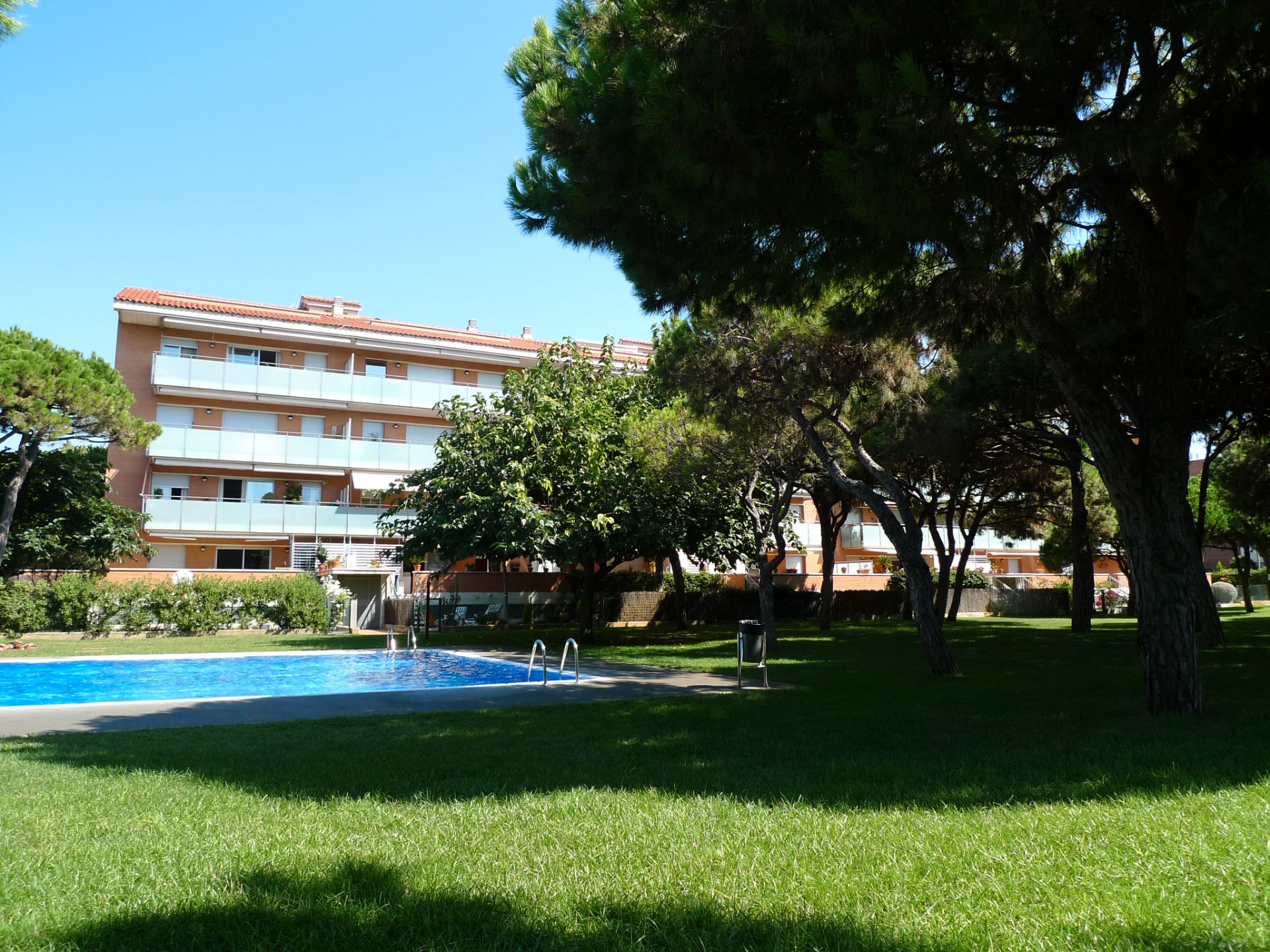 Garden of Duplex to rent in Gavà  with Air Conditioner, Heating and Parquet flooring