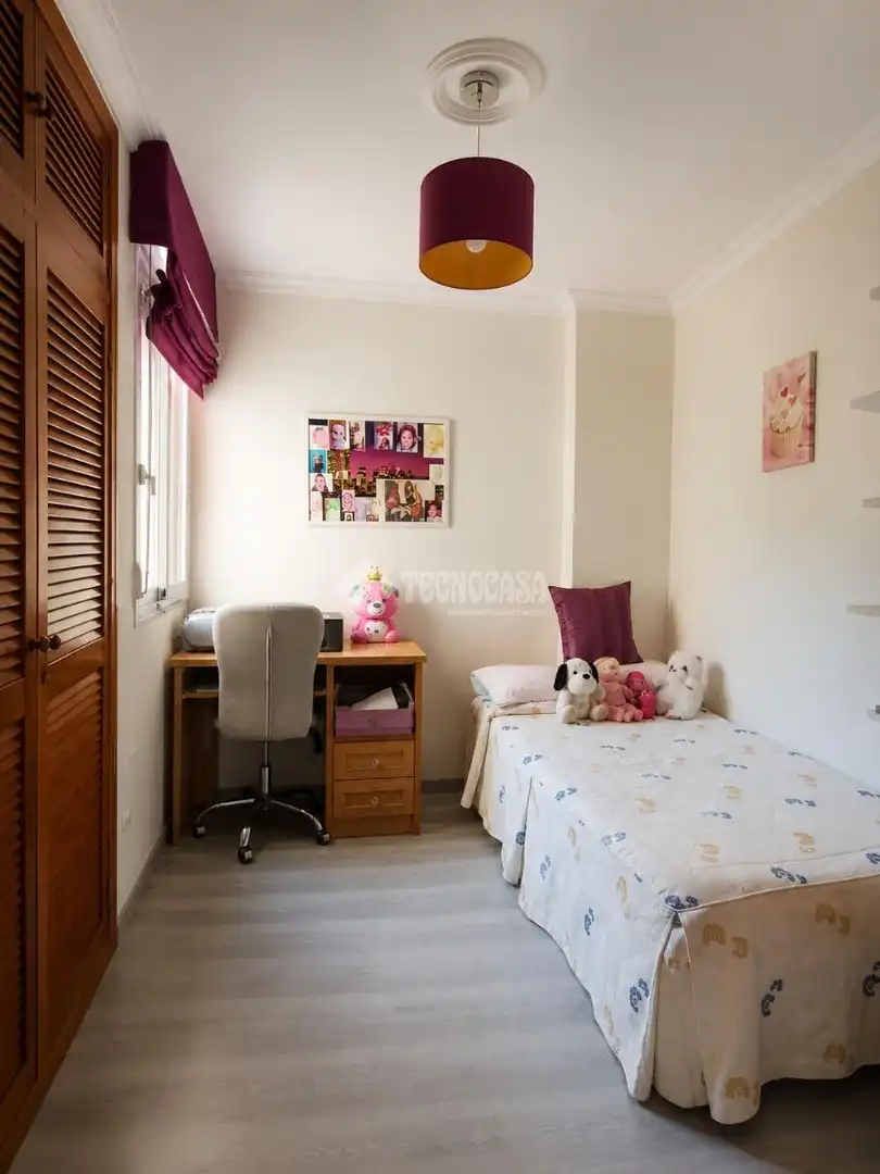 Habitación de Piso en venta en Sevilla con Jardín privado