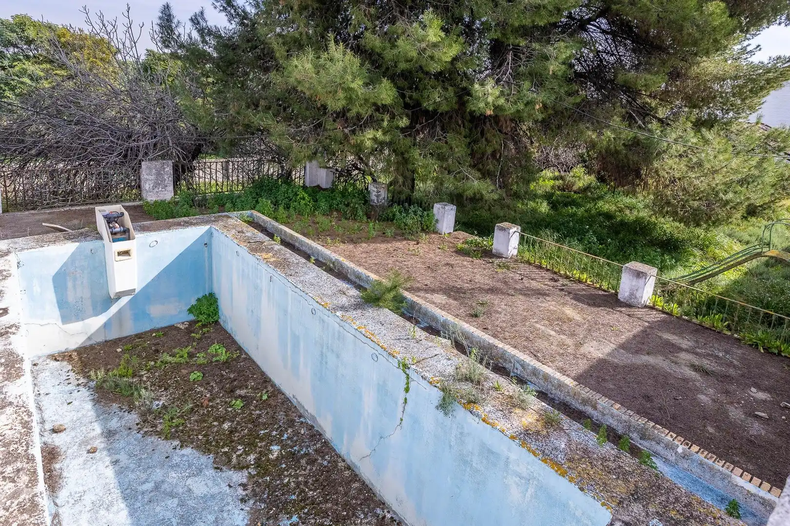 Piscina de Finca rústica en venda en Palomares del Río amb Jardí privat, Piscina i Balcó