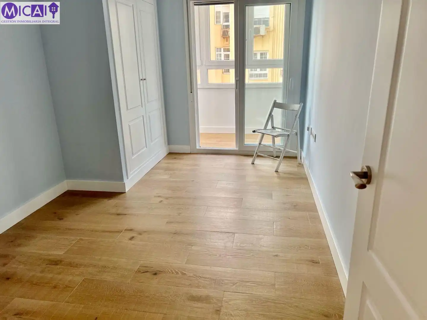 Bedroom of Flat for sale in Cádiz  with Parquet flooring, Terrace and Storage room