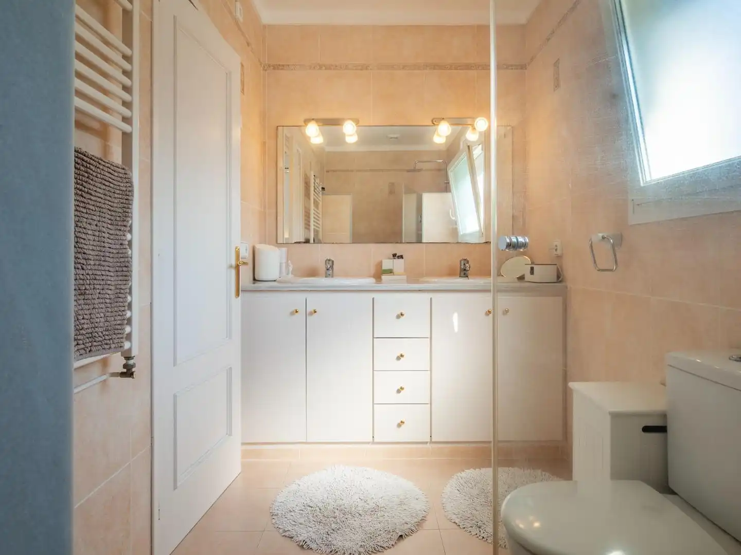 Casa con piscina en venta en Carrer VALL D'ARAN, imagen 24