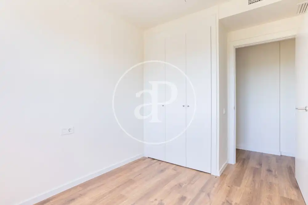 Habitación de Piso en venta en Valencia con Aire acondicionado, Calefacción y Jardín privado