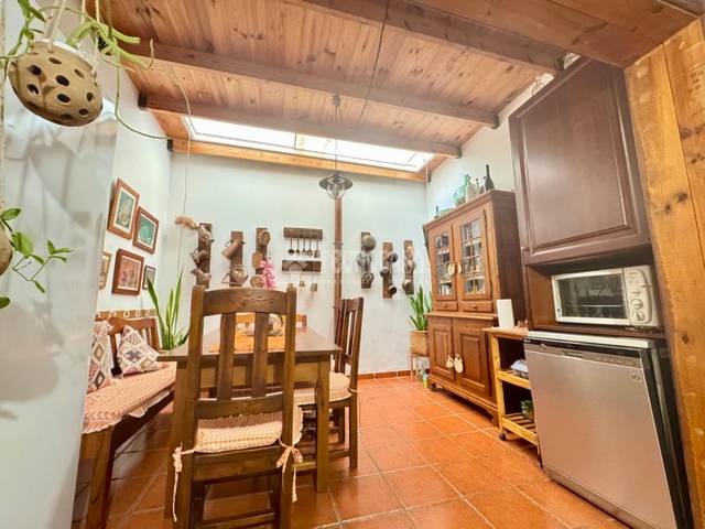 Casa-chalet en Venta en Fabelo
