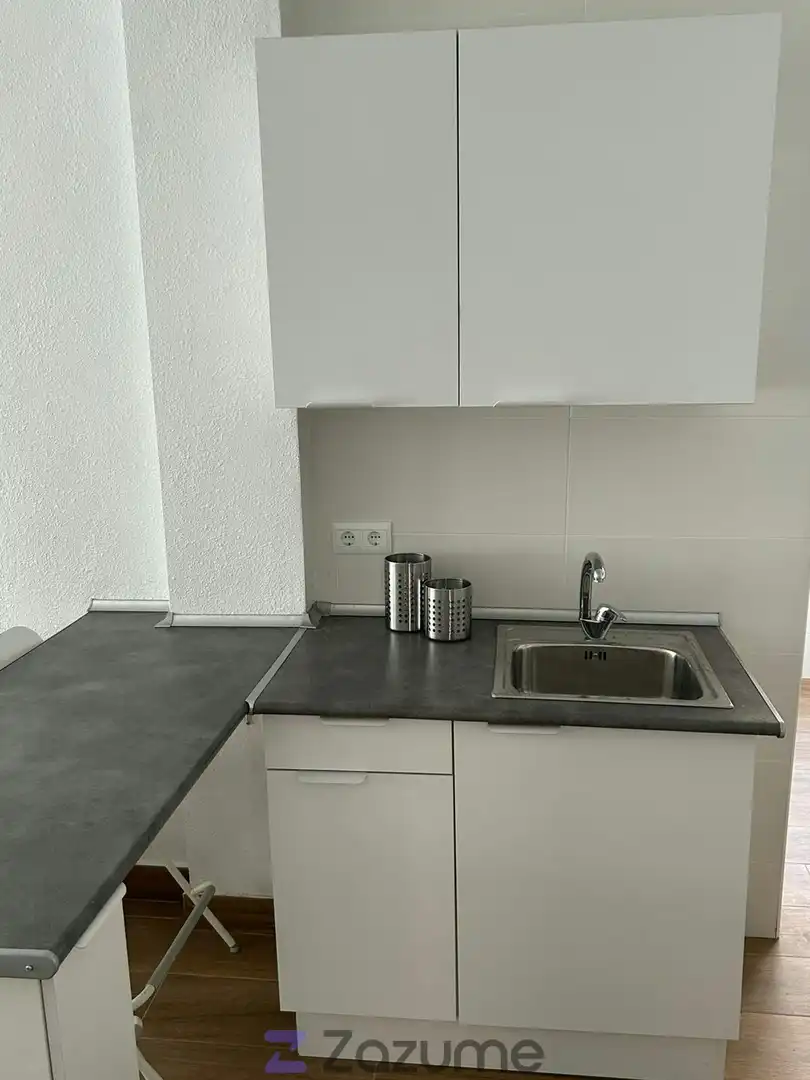 Cocina de Piso de alquiler en Málaga con Aire acondicionado, Calefacción y Parquet