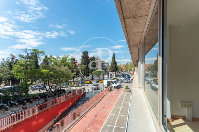 Oficina en Alquiler en Carrer de Sabino Arana en La Maternitat i Sant Ramon