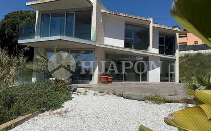 Exterior view of House or chalet for sale in Alella  with Heating, Private garden and Terrace