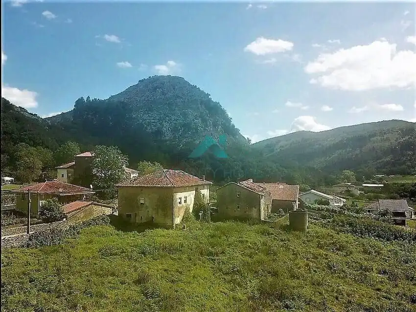 Casa rústica amb terrassa en venda a Voto, imagen 3