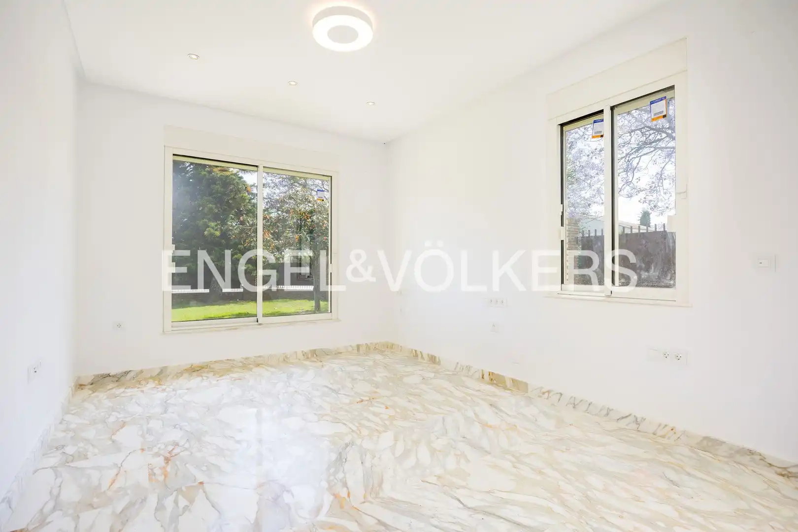 Comedor de Finca rústica en venta en Jerez de la Frontera con Aire acondicionado, Calefacción y Jardín privado