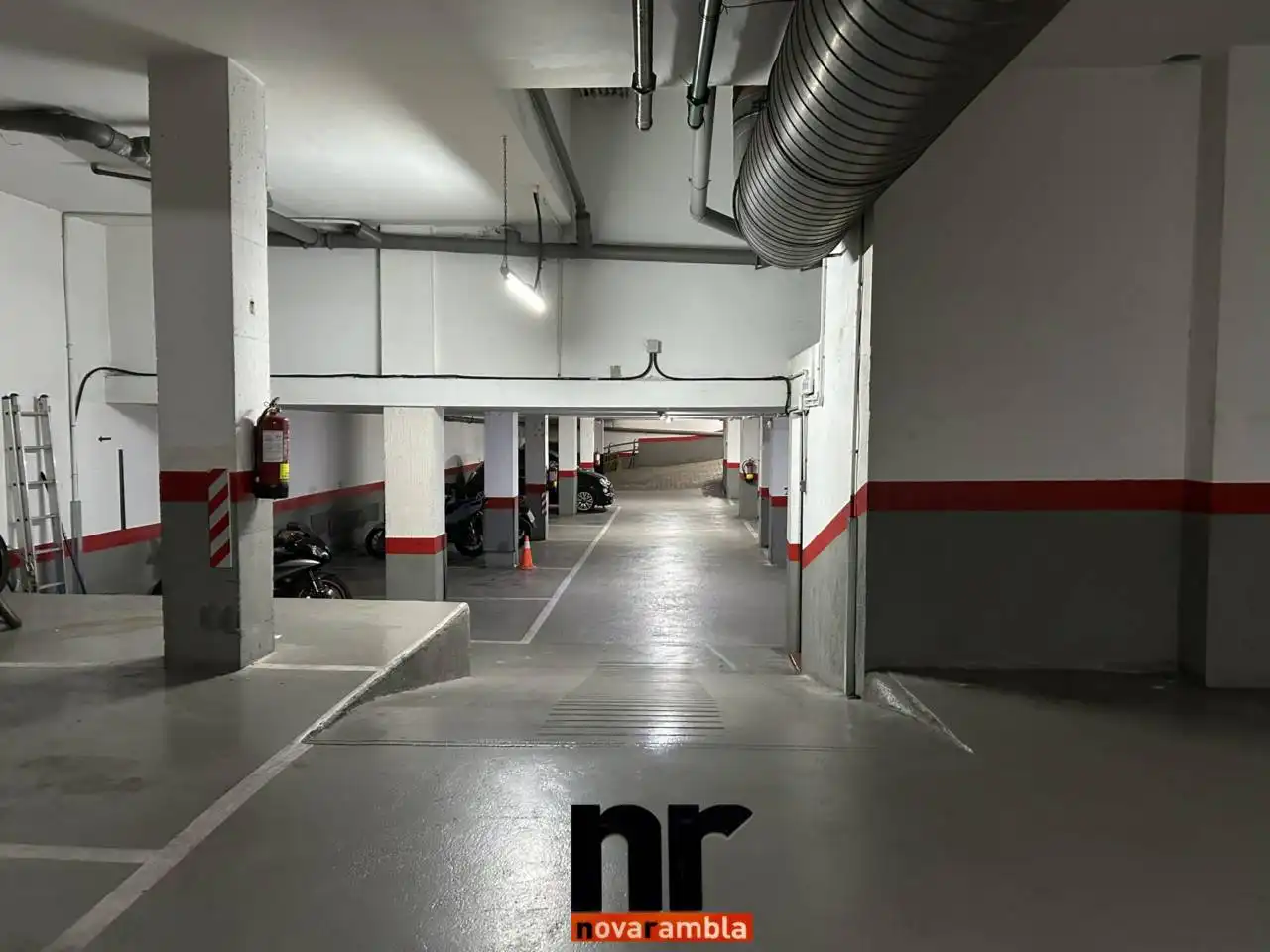 Parking of Garage for rent in Ripollet