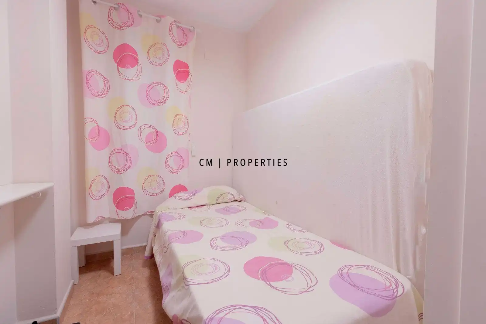 Attic for rent in Salines, de Les, Corinto - Almarda
