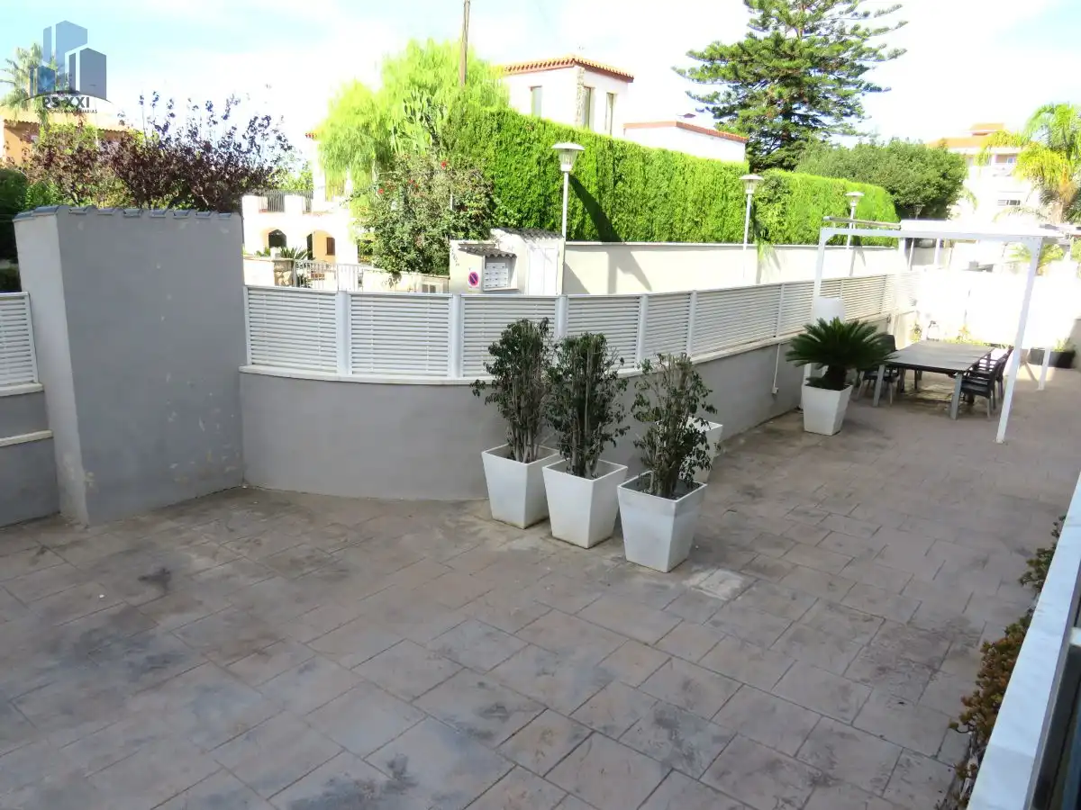 Terrassa de Casa o xalet en venda en Burriana / Borriana amb Aire condicionat, Calefacció i Terrassa