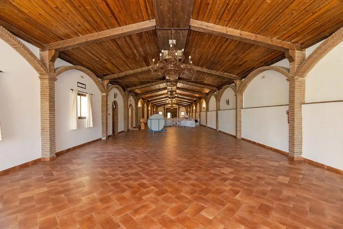 Country house zum Verkauf in Olvera mit Klimaanlage, Heizung und Privatgarten