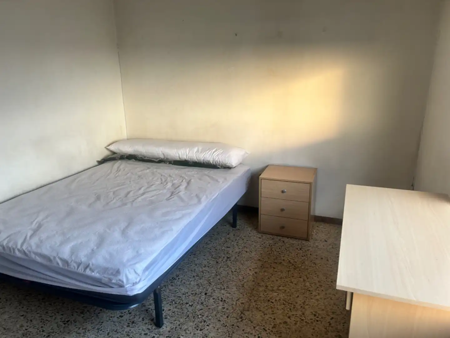 Schlafzimmer von Wohnung zur Miete in Huesca mit Heizung, Parkett und Terrasse