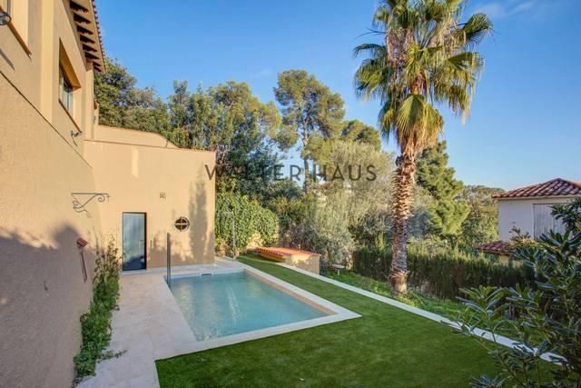 Casa-chalet en Venta en Carrer de Castellterçol en Vallcarca i els Penitents