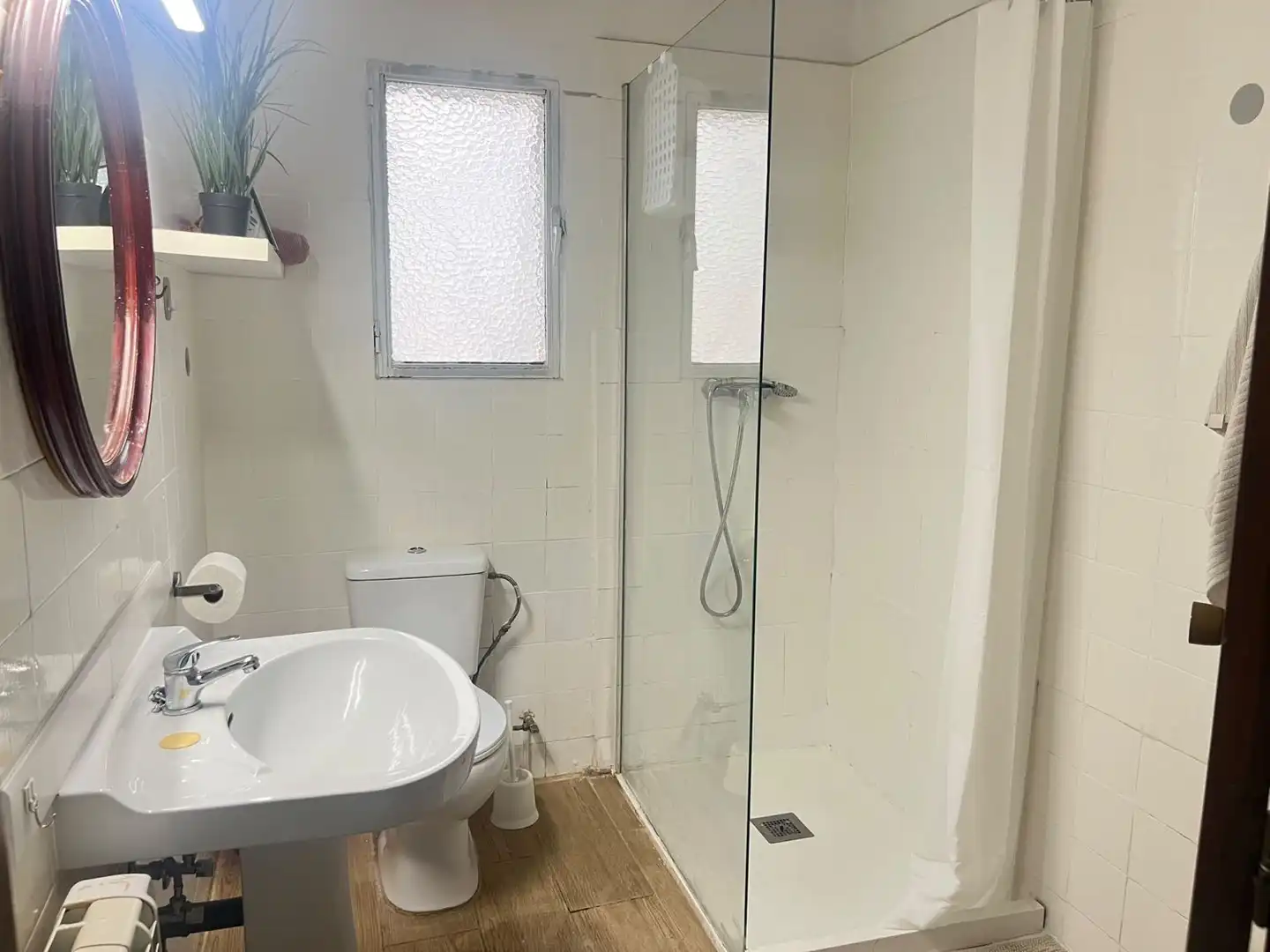 Badezimmer von Wohnung zum Verkauf in Hermanos Falcó